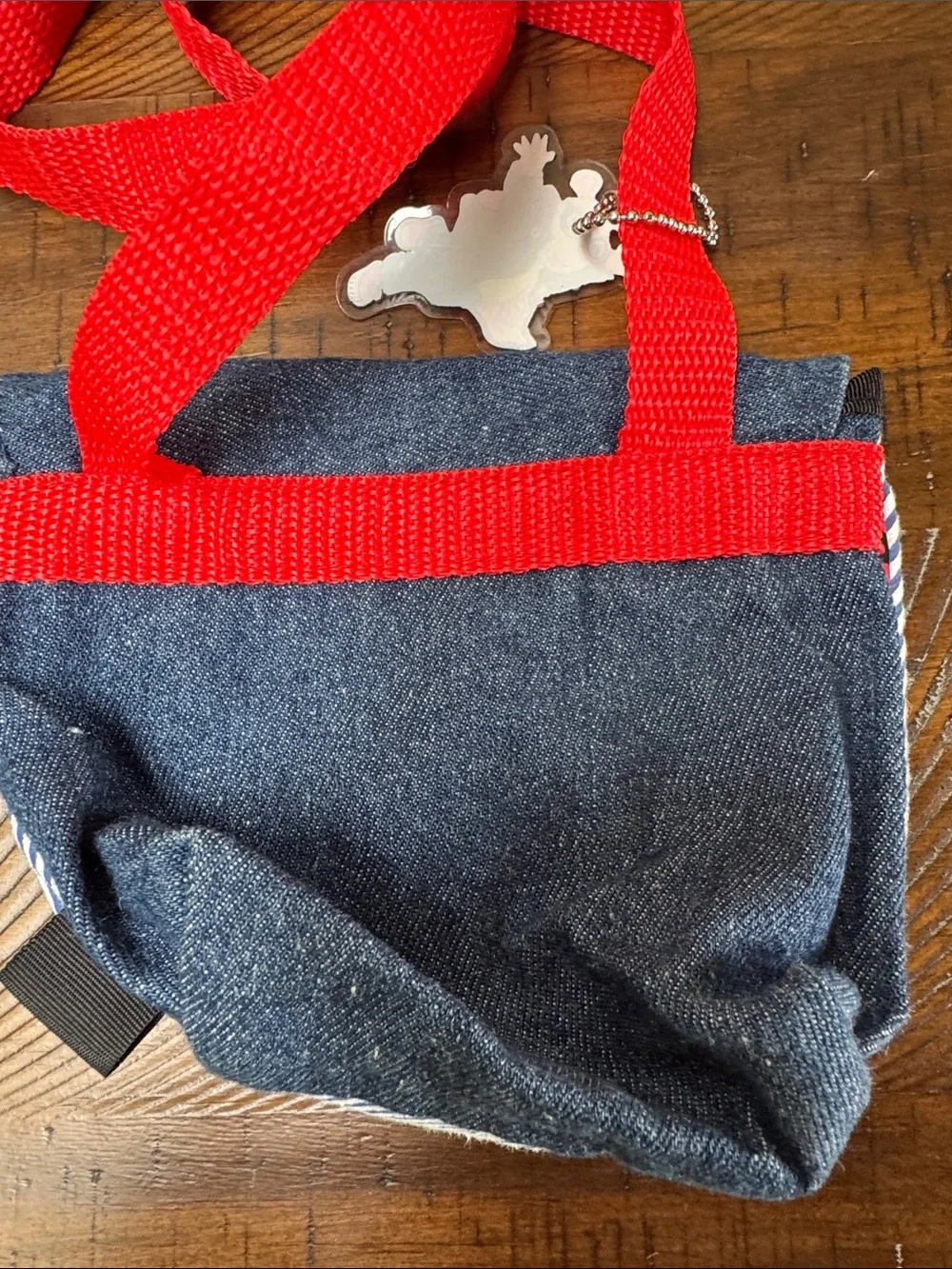Vintage Arthur 1997 Mini Bag With Keychain